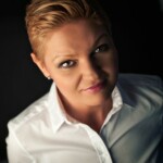 Joanna Komor Thumbnail